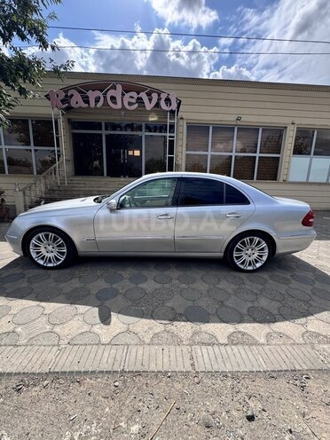 Mercedes E 240 2002, 322,428 km - 2.6 l - Masallı