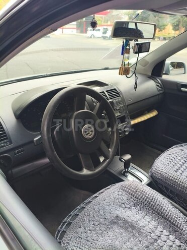 Volkswagen Polo 2005, 250,000 km - 1.4 l - Mingəçevir