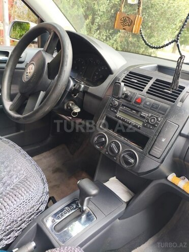 Volkswagen Polo 2005, 250,000 km - 1.4 l - Mingəçevir