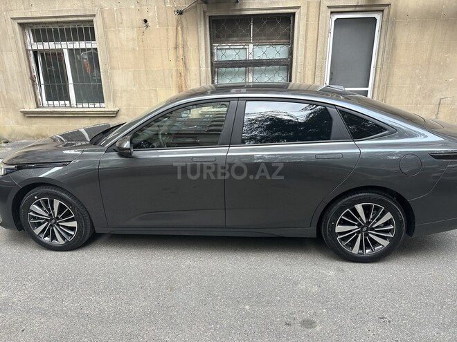 Changan Qiyuan A05 2024, 8,800 km - 1.5 л - Bakı