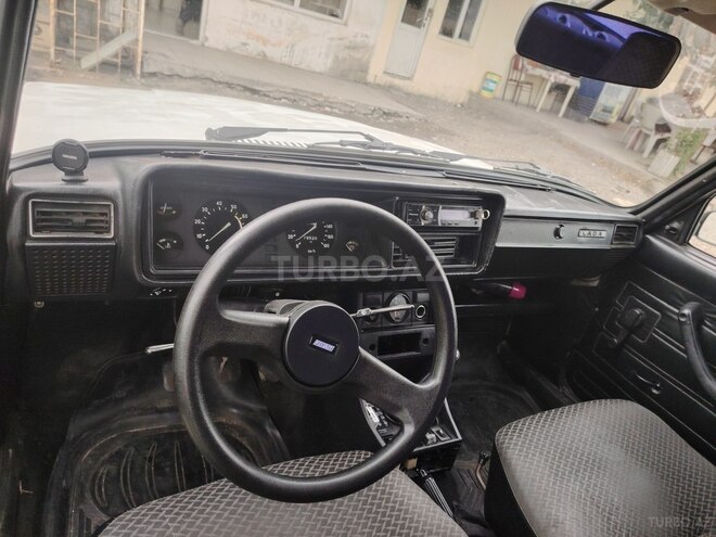 LADA (VAZ) 2107 2004, 80,000 km - 1.6 l - Quba
