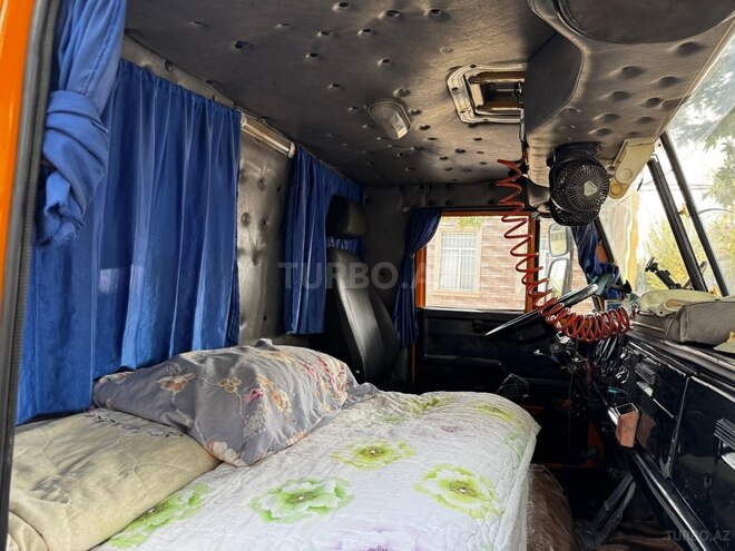 KamAz 5511 1987, 900,000 km - 11.0 l - Gəncə