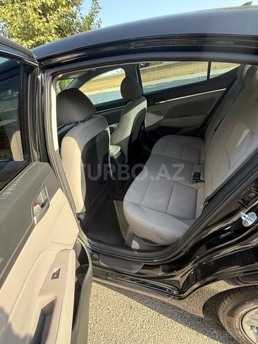 Hyundai Elantra 2020, 131,805 km - 2.0 l - Bakı