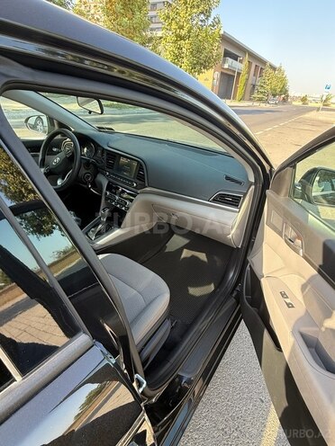 Hyundai Elantra 2020, 131,805 km - 2.0 l - Bakı
