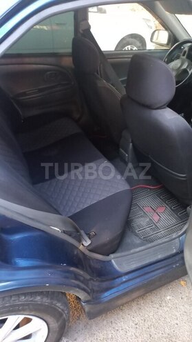 Mitsubishi Lancer 1998, 295,860 km - 1.6 л - Bakı