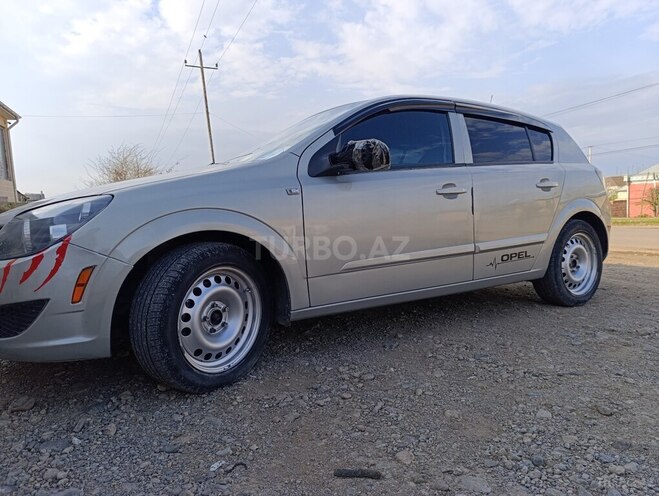 Opel Astra 2008, 230,000 km - 1.8 l - Kürdəmir