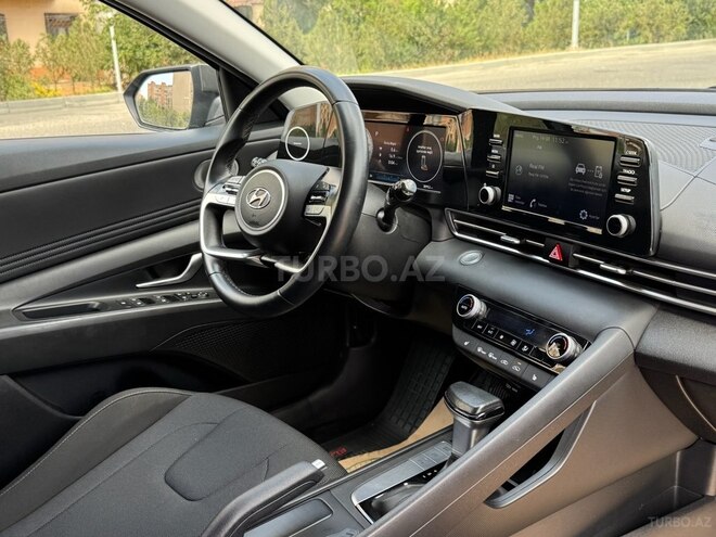 Hyundai Elantra 2023, 38,000 km - 2.0 л - Bakı