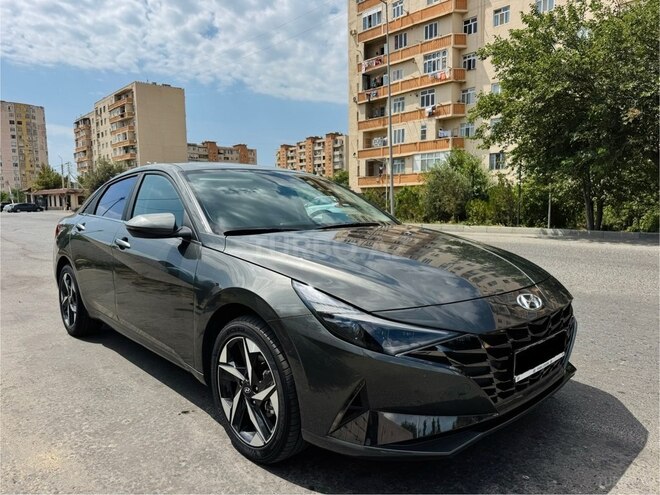 Hyundai Elantra 2023, 38,000 km - 2.0 л - Bakı