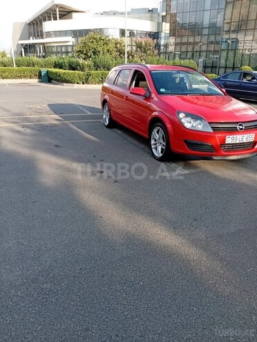 Opel Astra 2006, 180,000 km - 1.4 l - Şəki