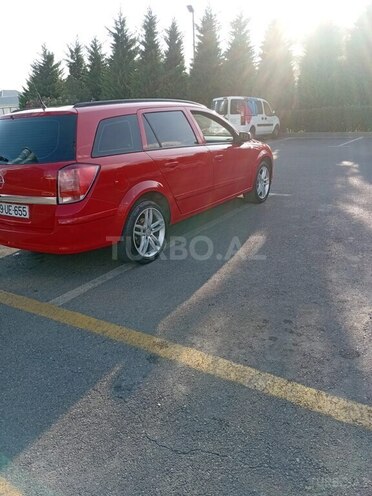 Opel Astra 2006, 180,000 km - 1.4 l - Şəki