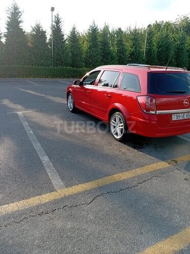 Opel Astra 2006, 180,000 km - 1.4 l - Şəki
