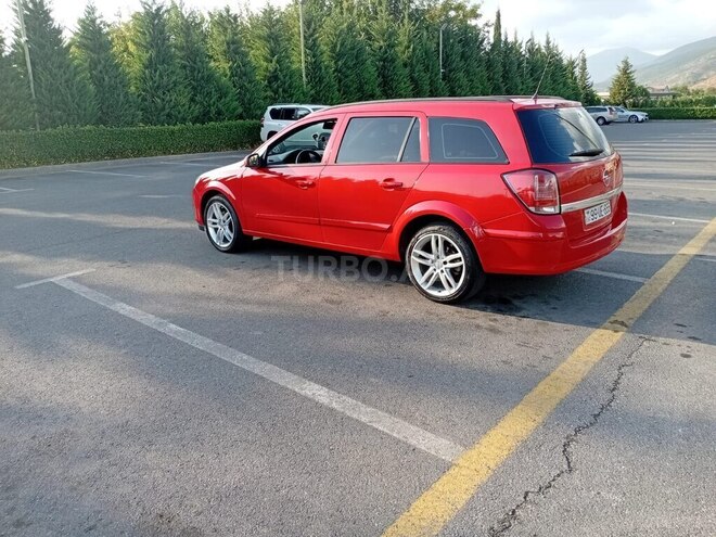 Opel Astra 2006, 180,000 km - 1.4 l - Şəki