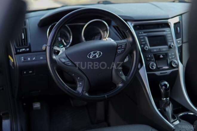 Hyundai Sonata 2014, 109,124 km - 2.0 l - Qax