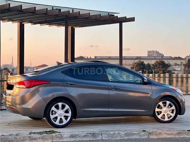 Hyundai Elantra 2013, 209,215 km - 1.8 l - Bakı