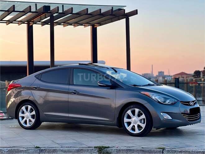Hyundai Elantra 2013, 209,215 km - 1.8 l - Bakı