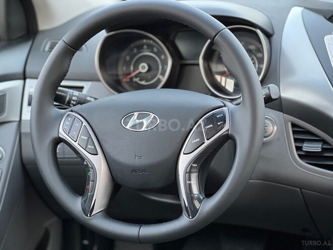 Hyundai Elantra 2013, 209,215 km - 1.8 l - Bakı