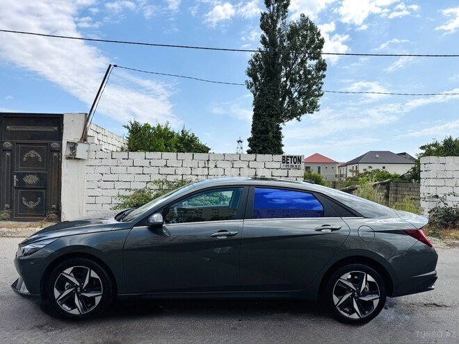 Hyundai Elantra 2023, 38,000 km - 2.0 л - Bakı