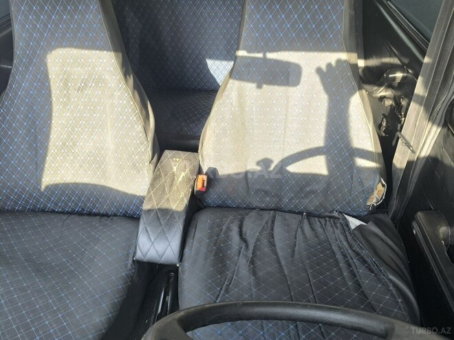 LADA (VAZ) 2107 2002, 100,000 km - 1.6 л - Bakı
