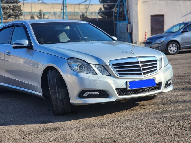 Mercedes E 220 d 2009, 315,200 km - 2.2 l - Bakı