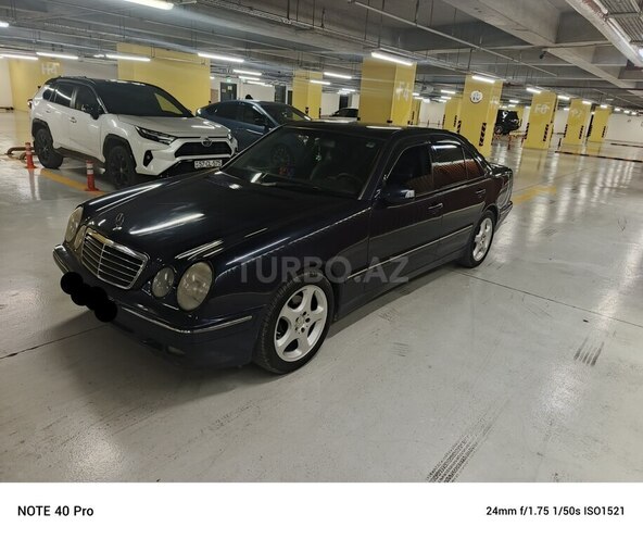 Mercedes E 220 1999, 624,000 km - 2.2 l - Gəncə
