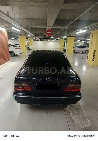 Mercedes E 220 1999, 624,000 km - 2.2 l - Gəncə