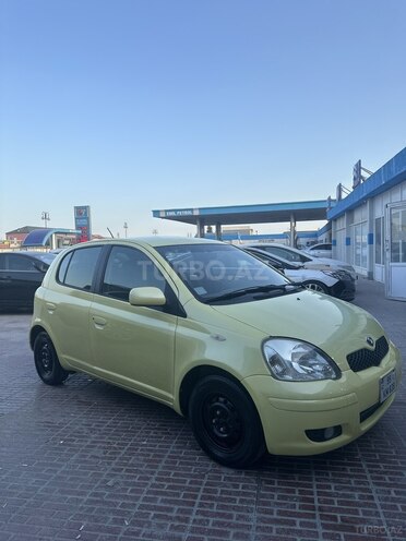 Toyota Vitz 2003, 250,000 km - 1.3 l - Bakı