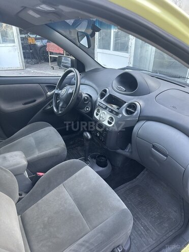 Toyota Vitz 2003, 250,000 km - 1.3 l - Bakı