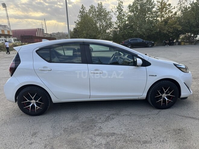 Toyota Aqua 2020, 107,000 km - 1.5 l - Bakı