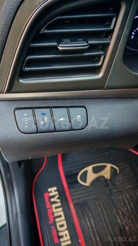 Hyundai Elantra 2019, 12,300 km - 2.0 l - Bakı