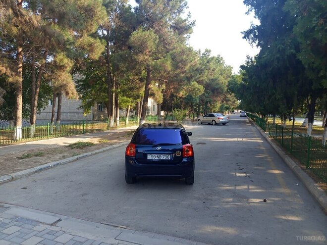 Toyota Corolla 2005, 294,000 km - 1.4 l - Hacıqabul