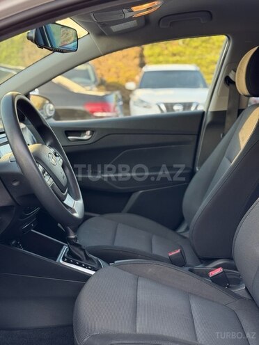Hyundai Accent 2022, 77,000 km - 1.6 l - Bakı