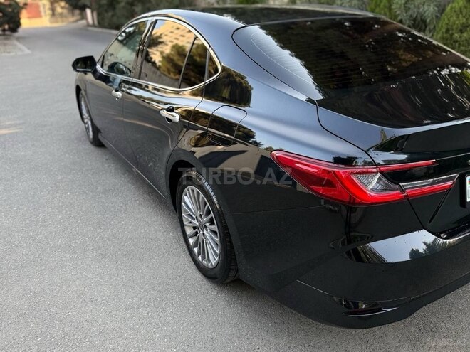 Toyota Camry 2024, 11,833 km - 2.0 l - Bakı