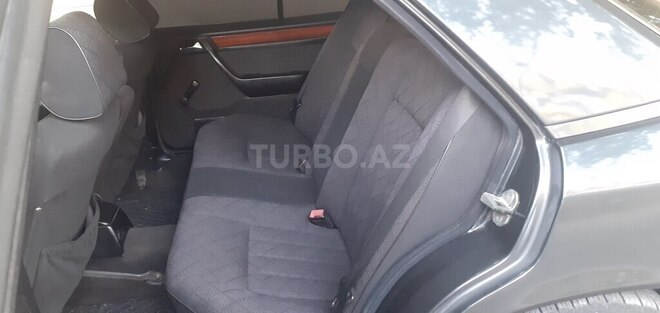 Mercedes E 220 1994, 743,859 km - 2.2 l - Bakı