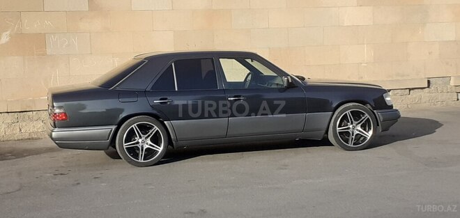 Mercedes E 220 1994, 743,859 km - 2.2 l - Bakı