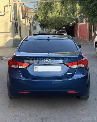 Hyundai Elantra 2013, 178,000 km - 1.8 l - Bakı