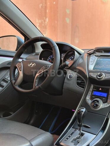Hyundai Elantra 2013, 178,000 km - 1.8 l - Bakı