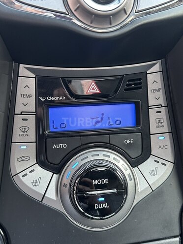 Hyundai Elantra 2013, 178,000 km - 1.8 l - Bakı