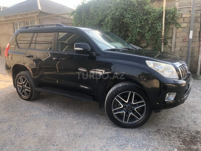 Toyota Land Cruiser Prado 2011, 178,000 km - 2.7 л - Bakı