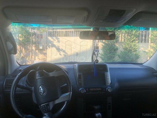 Toyota Land Cruiser Prado 2011, 178,000 km - 2.7 л - Bakı