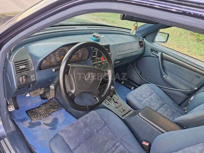 Mercedes C 200 1998, 320,000 km - 2.0 л - Bakı