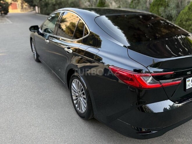 Toyota Camry 2024, 11,833 km - 2.0 l - Bakı
