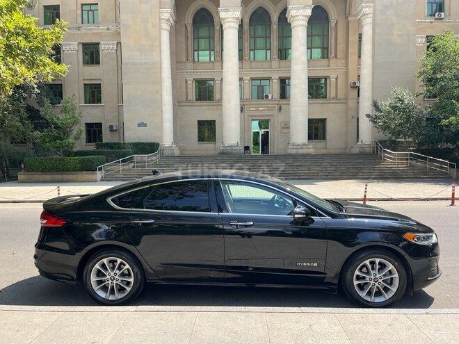 Ford Fusion (North America) 2019, 95,000 km - 2.0 л - Bakı