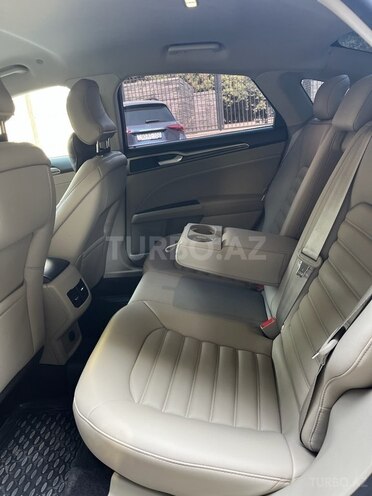 Ford Fusion (North America) 2019, 95,000 km - 2.0 л - Bakı