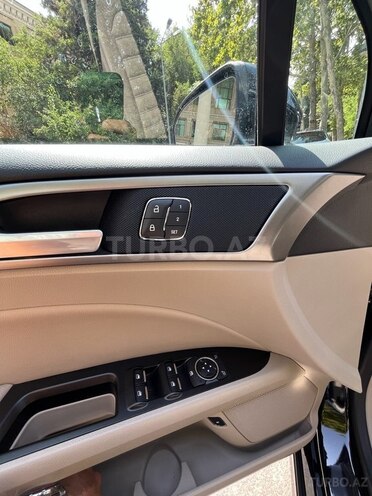 Ford Fusion (North America) 2019, 95,000 km - 2.0 л - Bakı