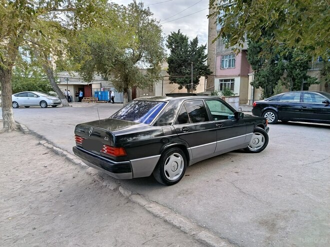 Mercedes 190 1992, 225,566 km - 2.0 л - Bakı