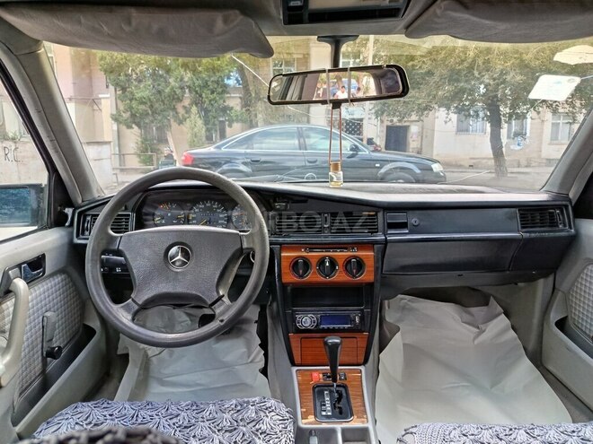 Mercedes 190 1992, 225,566 km - 2.0 л - Bakı
