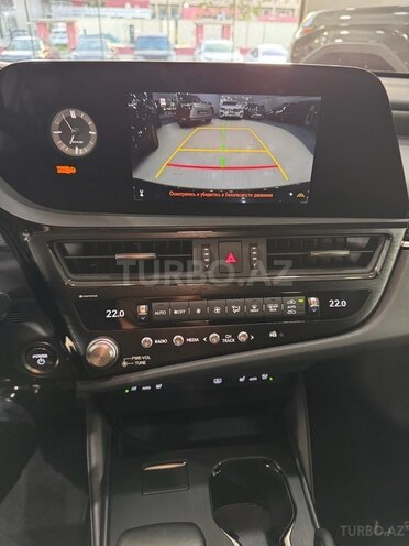 Lexus ES 300h 2022, 20,000 km - 2.5 l - Bakı
