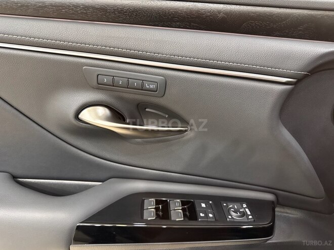 Lexus ES 300h 2022, 20,000 km - 2.5 l - Bakı