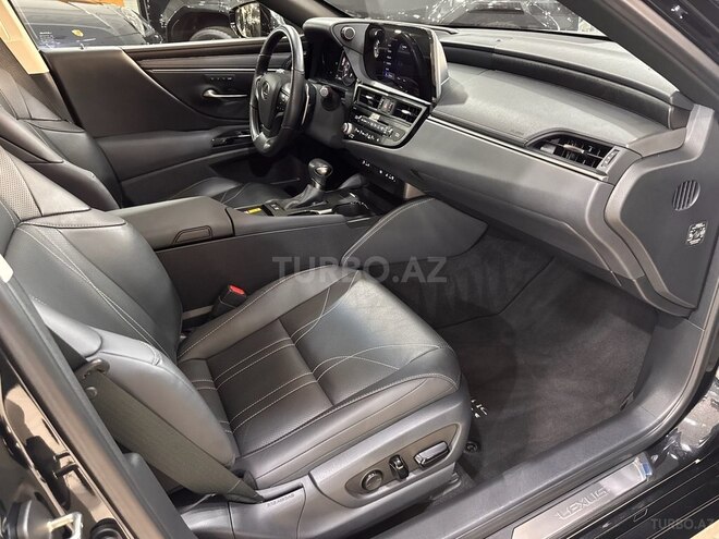 Lexus ES 300h 2022, 20,000 km - 2.5 l - Bakı