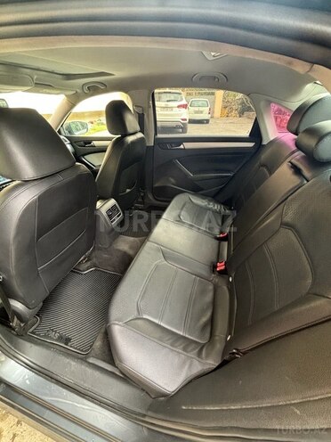 Volkswagen Passat 2012, 214,500 km - 2.5 l - Bakı